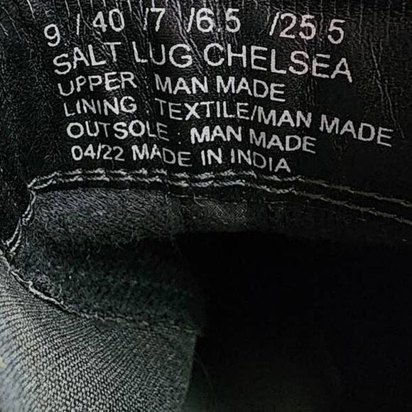 Kenneth Cole Reaction Salt Lug Patent Pull On Chelsea Boots in Black Croc 9 NWOB - Picture 9 of 11